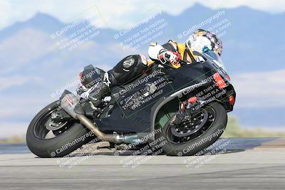 media/Nov-16-2025-Race Pace (Sun) [[8c5fa54630]]/Non Verified Riders (1st 20 Minutes)/7-Turn 9 Entry (210pm)/